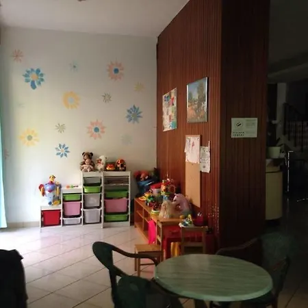 Gadames - Lunch On The 3*