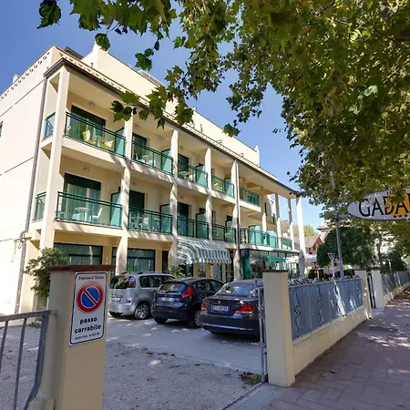 Gadames - Lunch On The Cervia