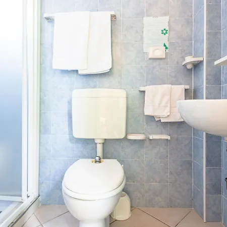 Hotel Gadames - Lunch On The 3*