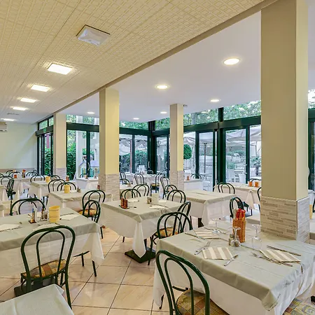 Gadames - Lunch On The 3* Cervia