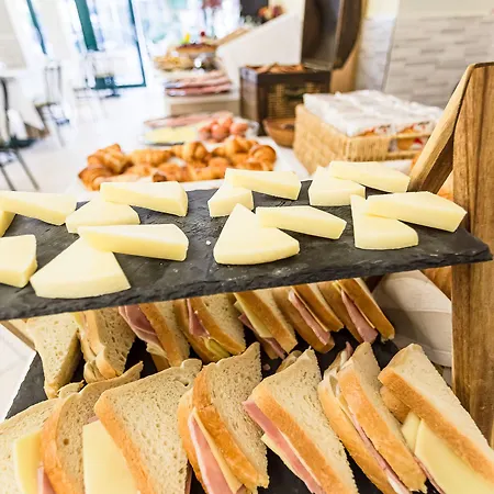 Gadames - Lunch On The Hotel 3*
