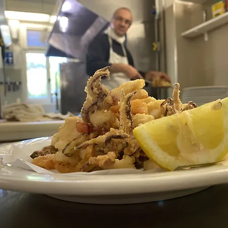 Gadames - Lunch On The Hotel Cervia