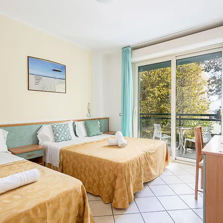 Hotel Gadames - Lunch On The Cervia