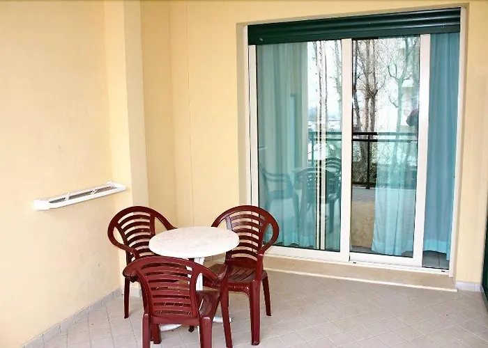 Gadames - Lunch On The Hotel Cervia